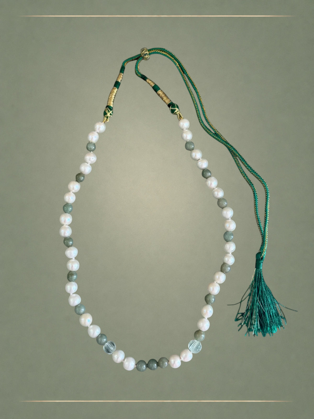 Haar Necklace