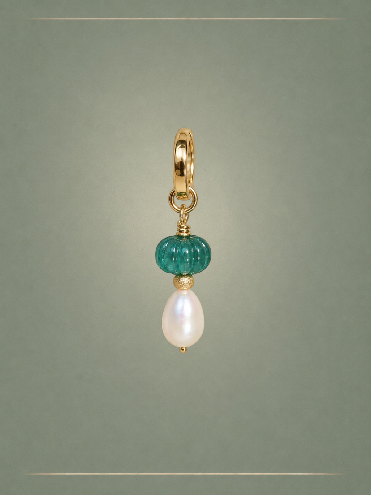 The Awez Emerald, Pearl & Gold  Pendant