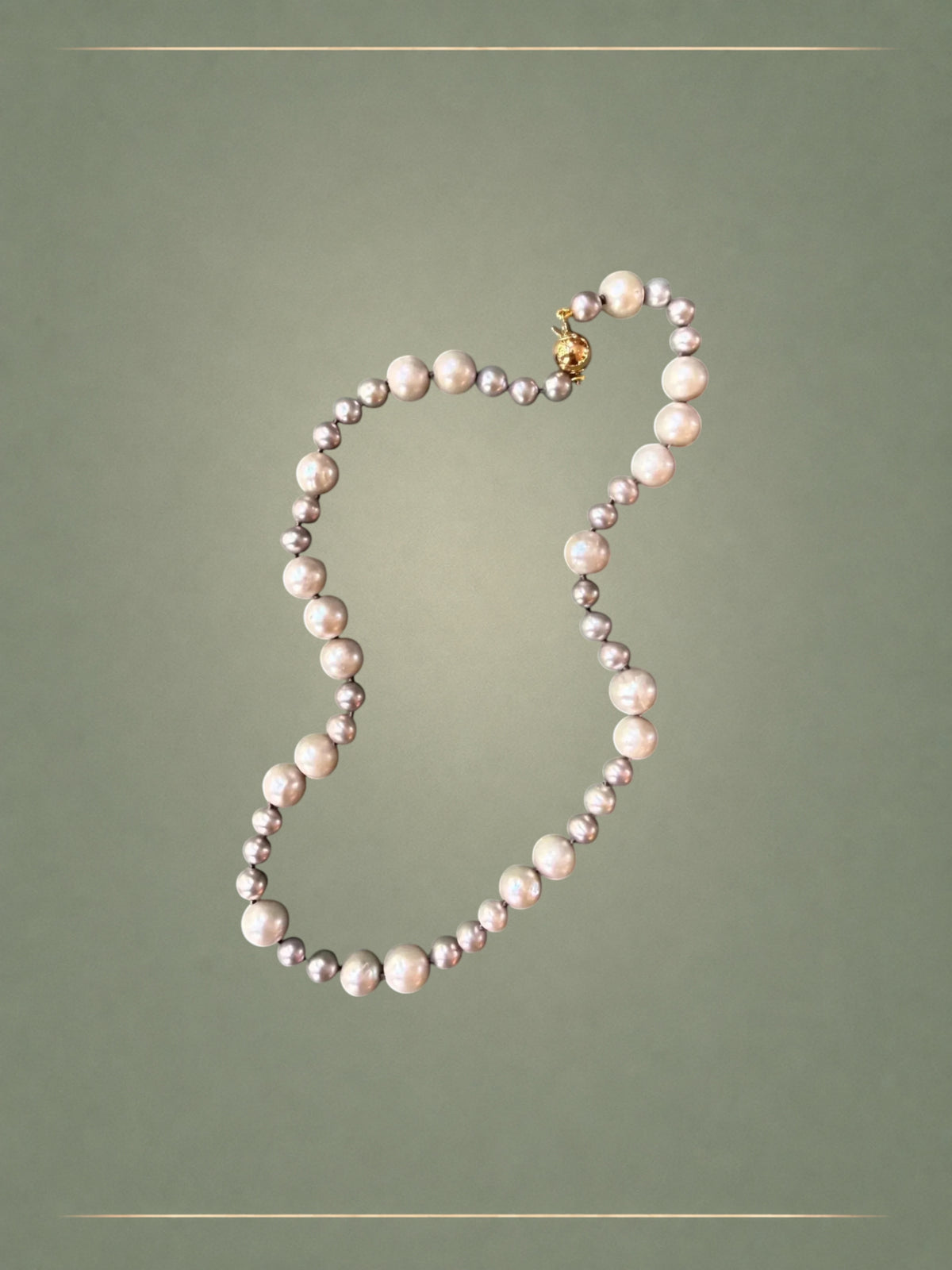 Infinite Loop 16" Necklace