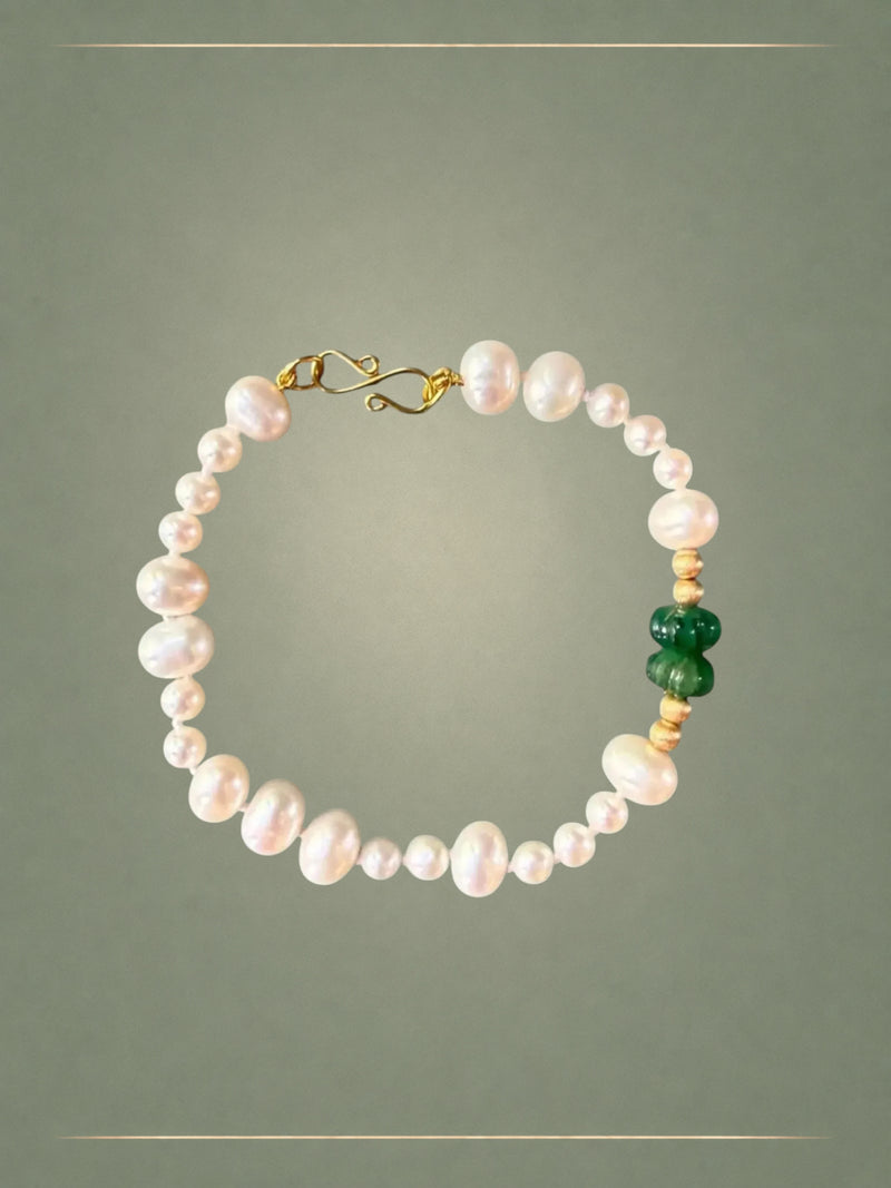 Pale Lustre Bracelet