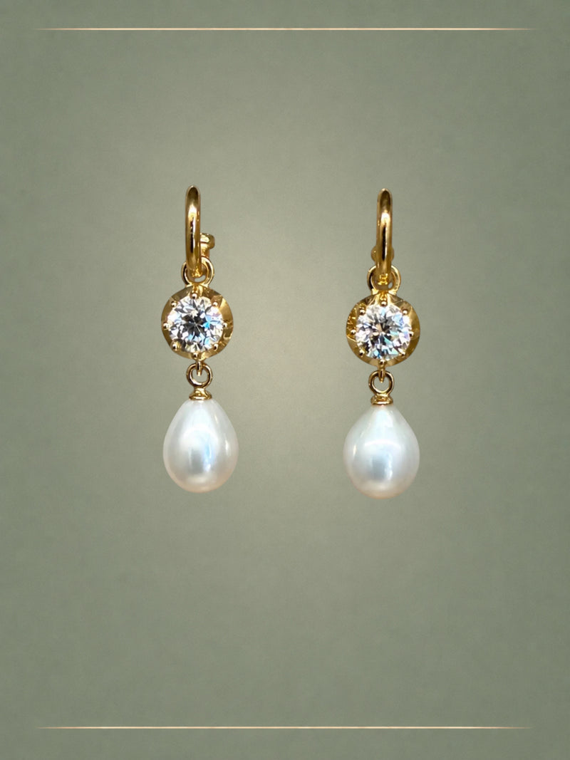 Velvet Pearl, Diamond & Gold Drop Earrings
