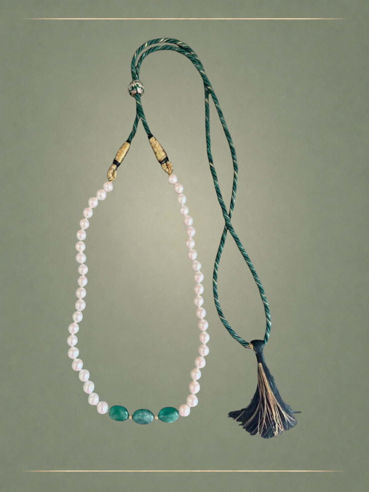 Lari Necklace